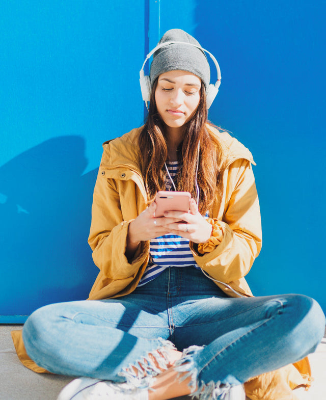 When Is My Daughter Old Enough for Social Media?